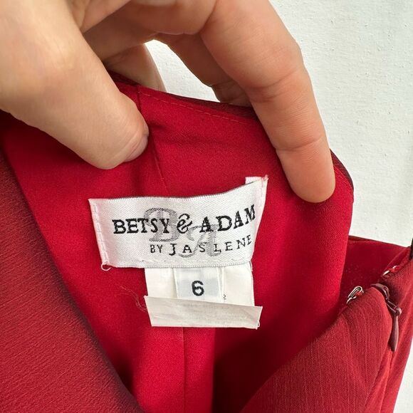 ⛔️SOLD⛔️Vintage 90's One Shoulder Asymmetric Wine Red Chiffon Midi Evening Dress - Picture 7 of 10